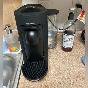 Nespresso VertuoPlus coffee and espresso machine- matte black